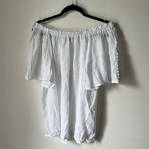 Elegant White Off-Shoulder Women's Top